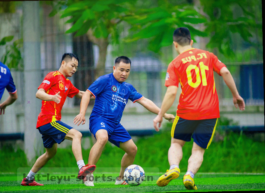 窄屏轮廓与回访箭头组成的移动端入口路径抽象图